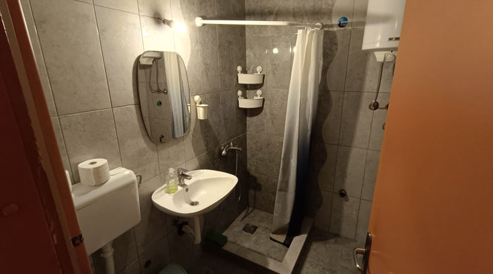Apartment reconstruction: renovation and adaptation of an apartment in Block 34