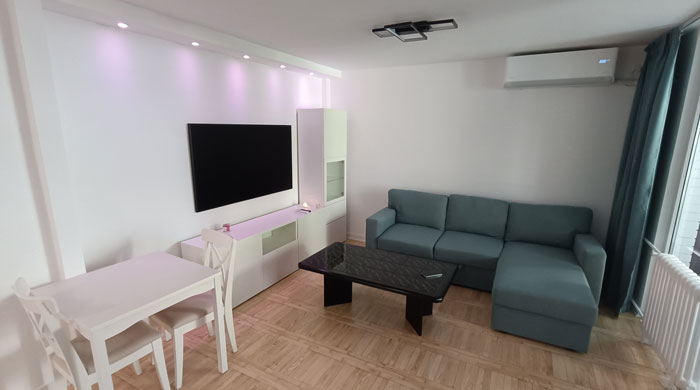 Apartment reconstruction: renovation and adaptation of an apartment in Block 34