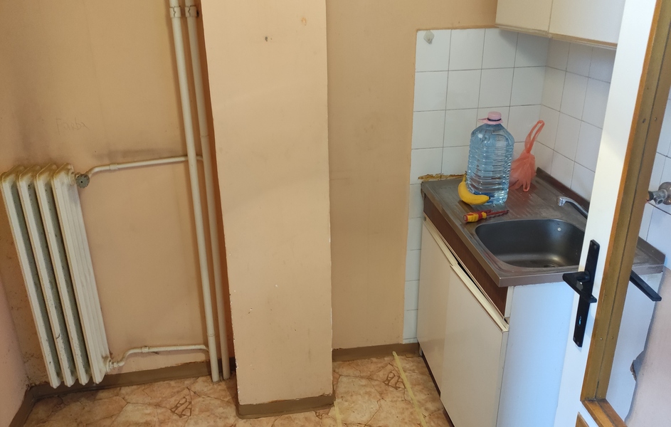 Reconstruction of the apartment: renovation and adaptation of the apartment in block 61