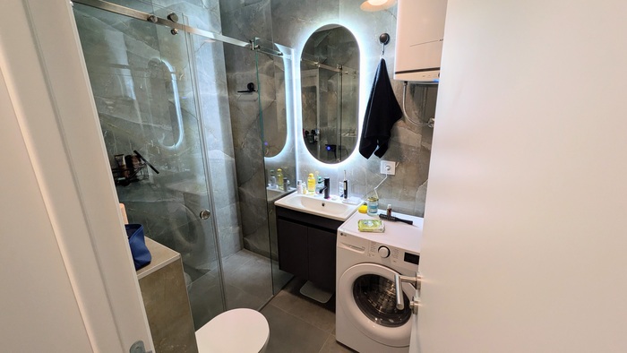 Apartment reconstruction: renovation and adaptation of an apartment in Save Kovacevica neighborhood