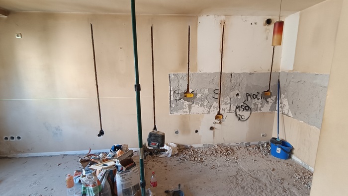 Apartment reconstruction: renovation and adaptation of an apartment in Save Kovacevica neighborhood